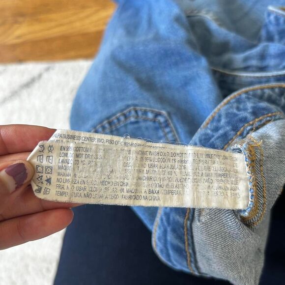 Forever-21 Women's Blue Jeans - Picture 4 of 7